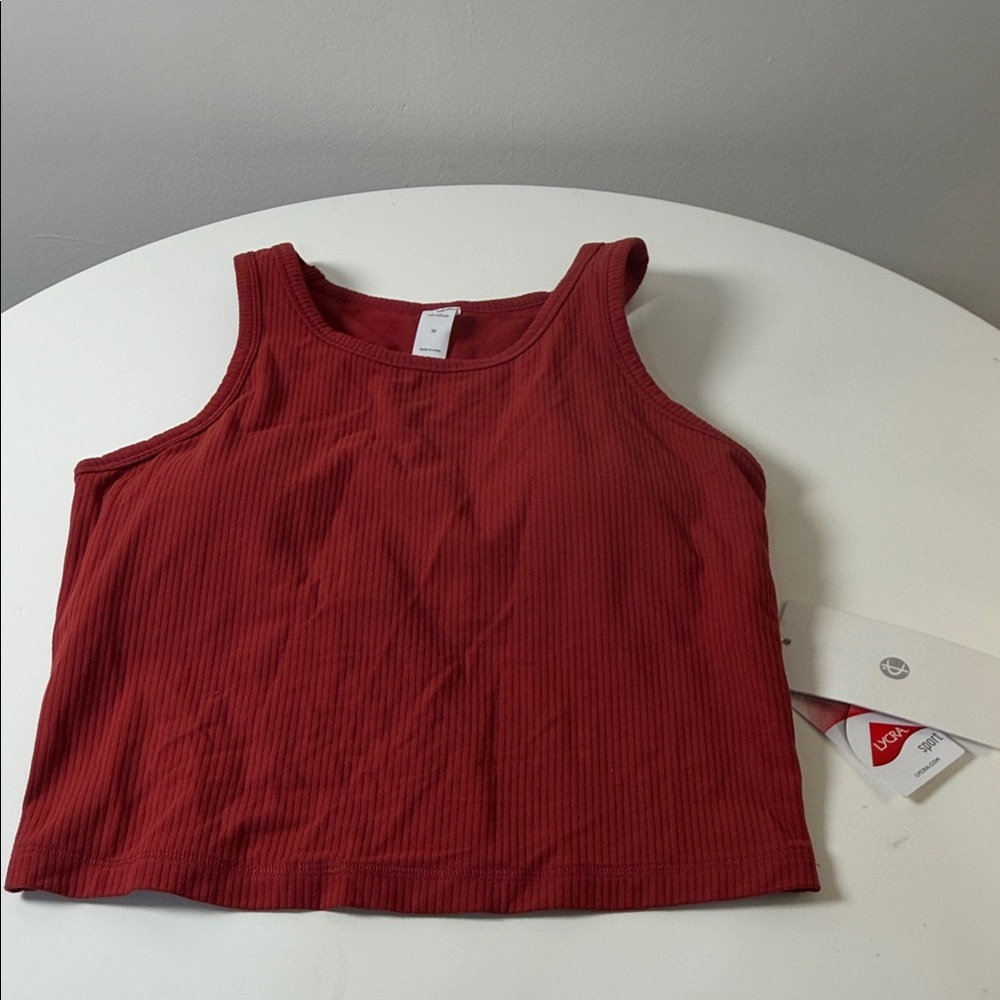 Women's Ribbed‎ Scoop Tank Top in Deep Red